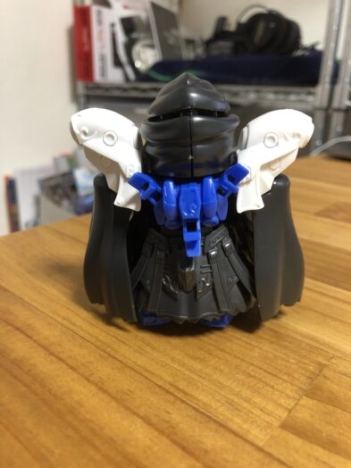 レイフガンダムGP04マントフル背面