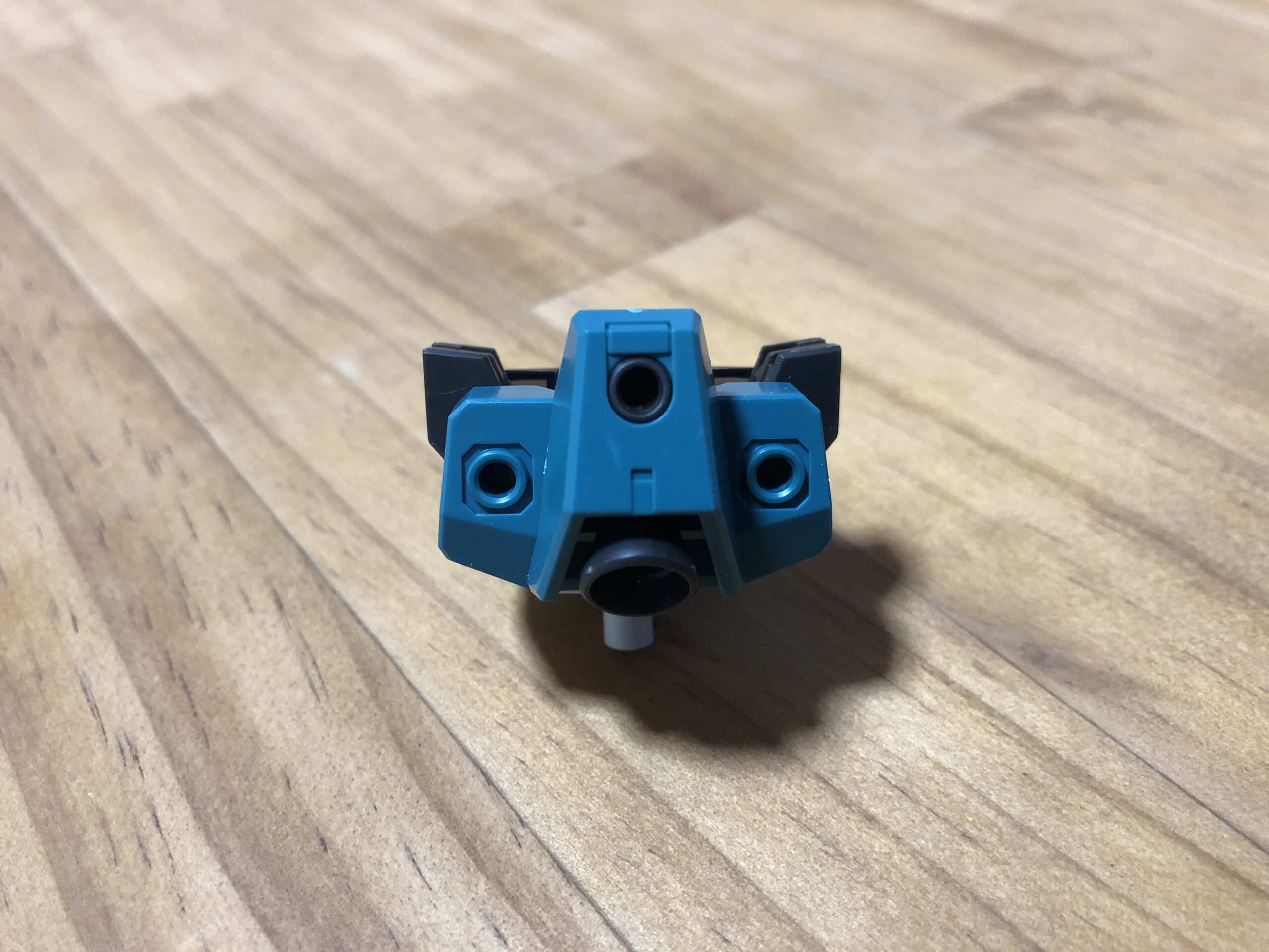 HG1:144ガンダムルブリスウル胴体背面