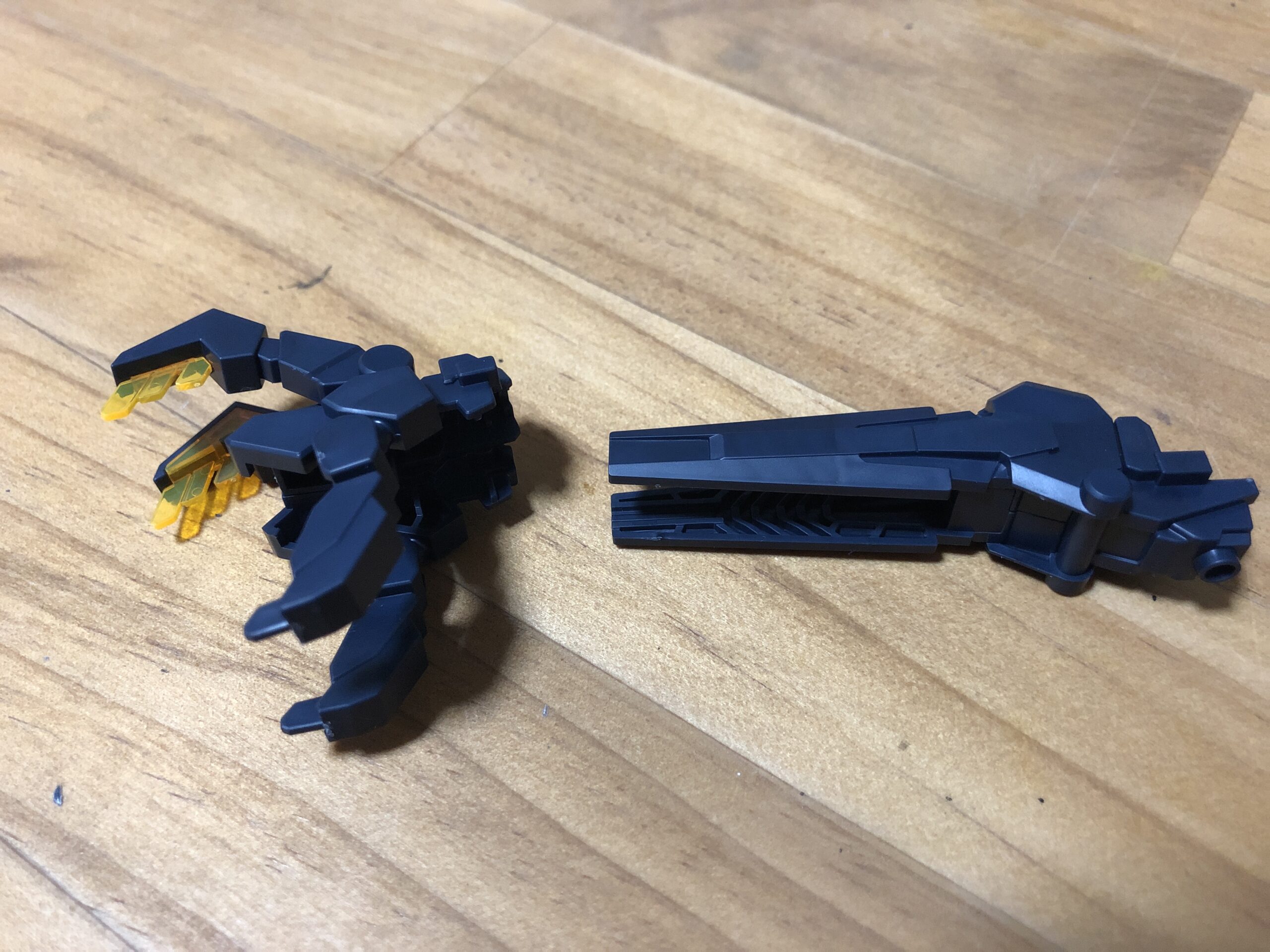 CSバンシィ・ノルンセットアームド・アーマー開閉