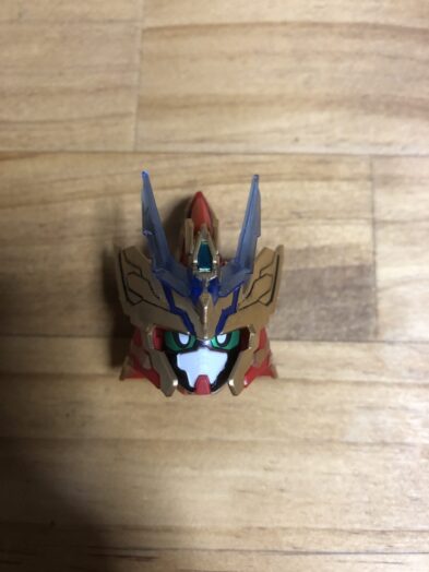 張遼サザビー頭ガンダムフェイス