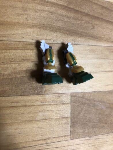 黄忠ガンダムデュナメス両足