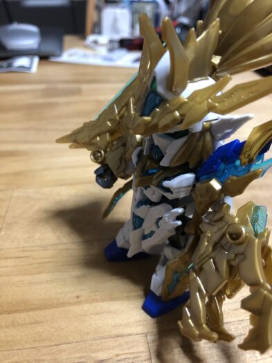 龍尊劉備ユニコーンガンダム完成斜面