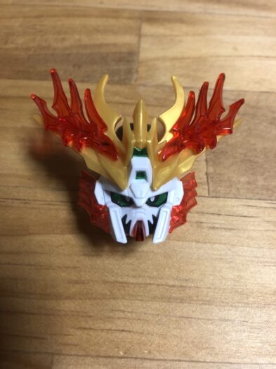 炎皇張飛ゴッドガンダム頭