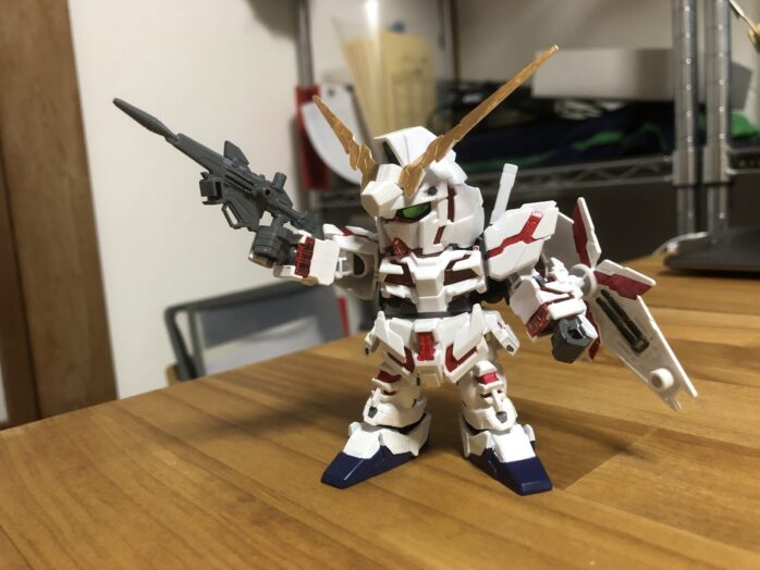 EXSTユニコーンガンダム塗装アクション１