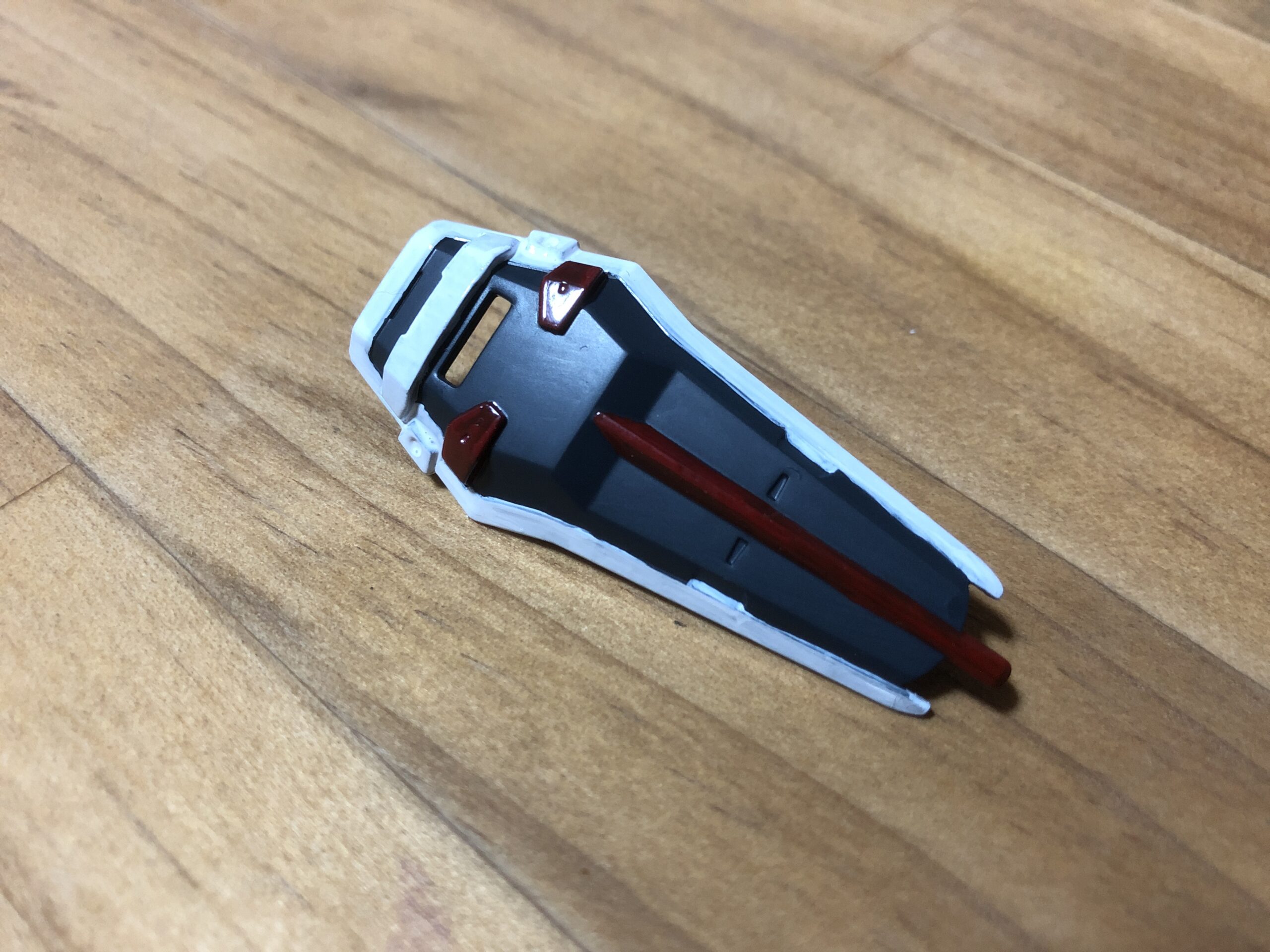 EXSTアストレイレッド塗装シールド