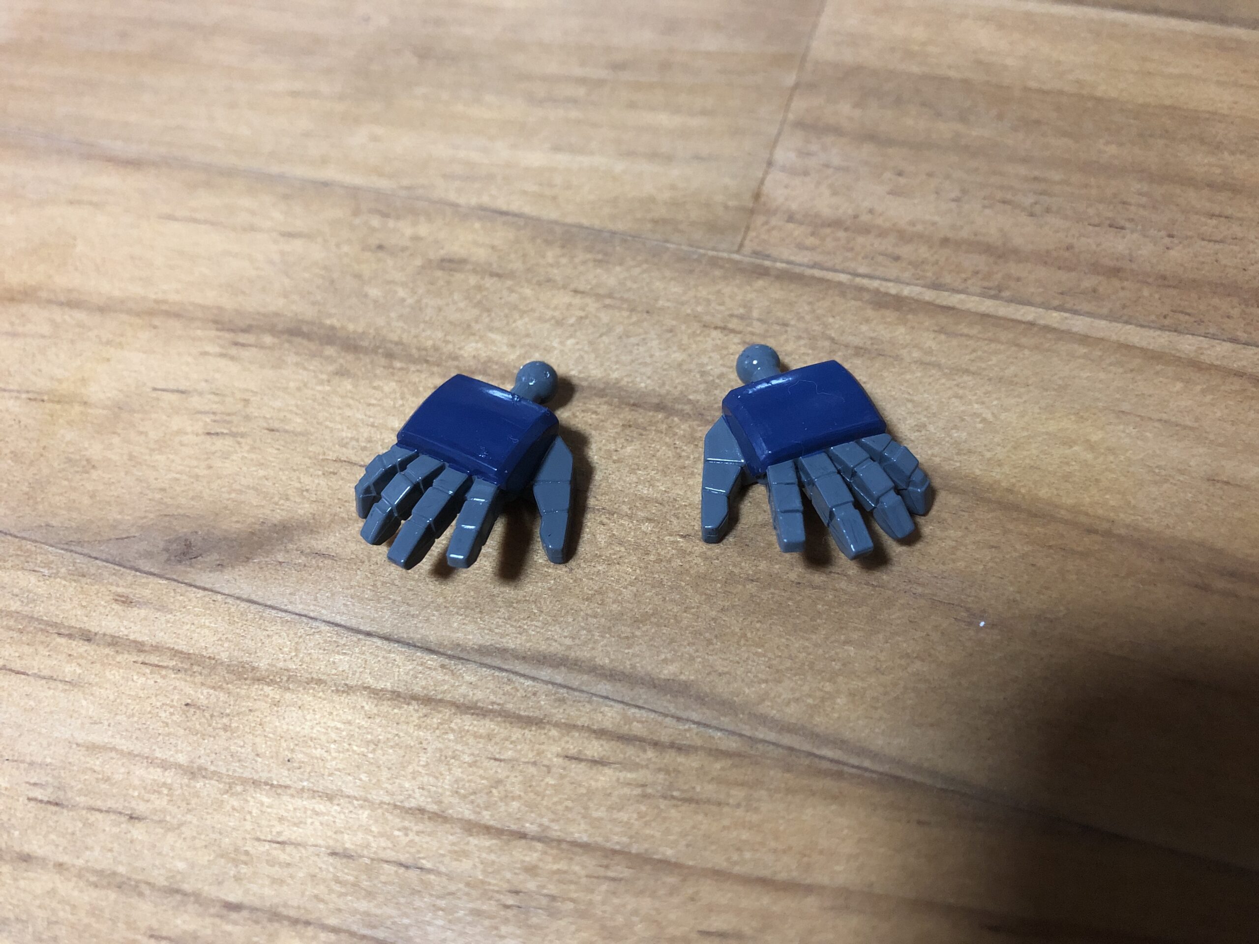 CSトルネードガンダム塗装平手パーツ