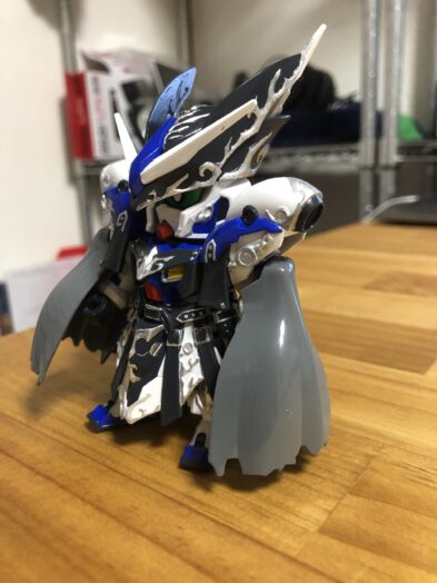 レイフガンダムGP04塗装マント斜面