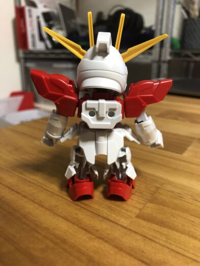 EXSTトライバーニングガンダム背面