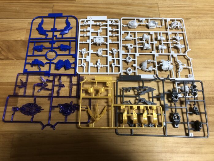 夏侯惇トールギスⅢプラパーツ