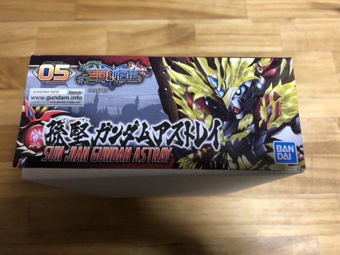 孫堅ガンダムアストレイパッケージ前横